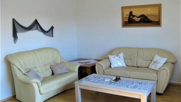 TV, stereo