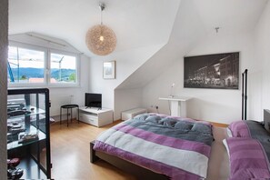 2 habitaciones, wifi gratis y ropa de cama 