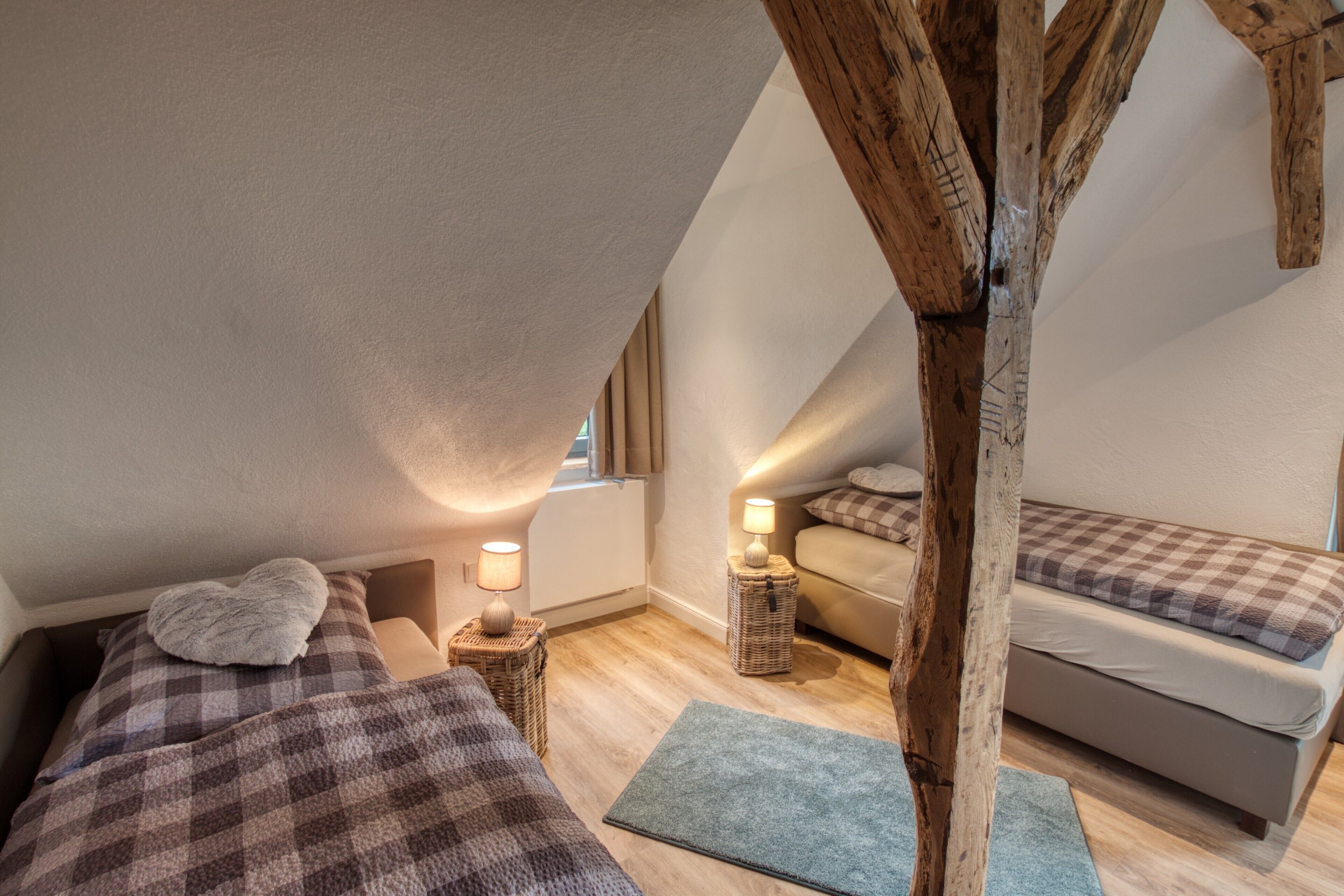 4 chambres, Wi-Fi gratuit, draps fournis