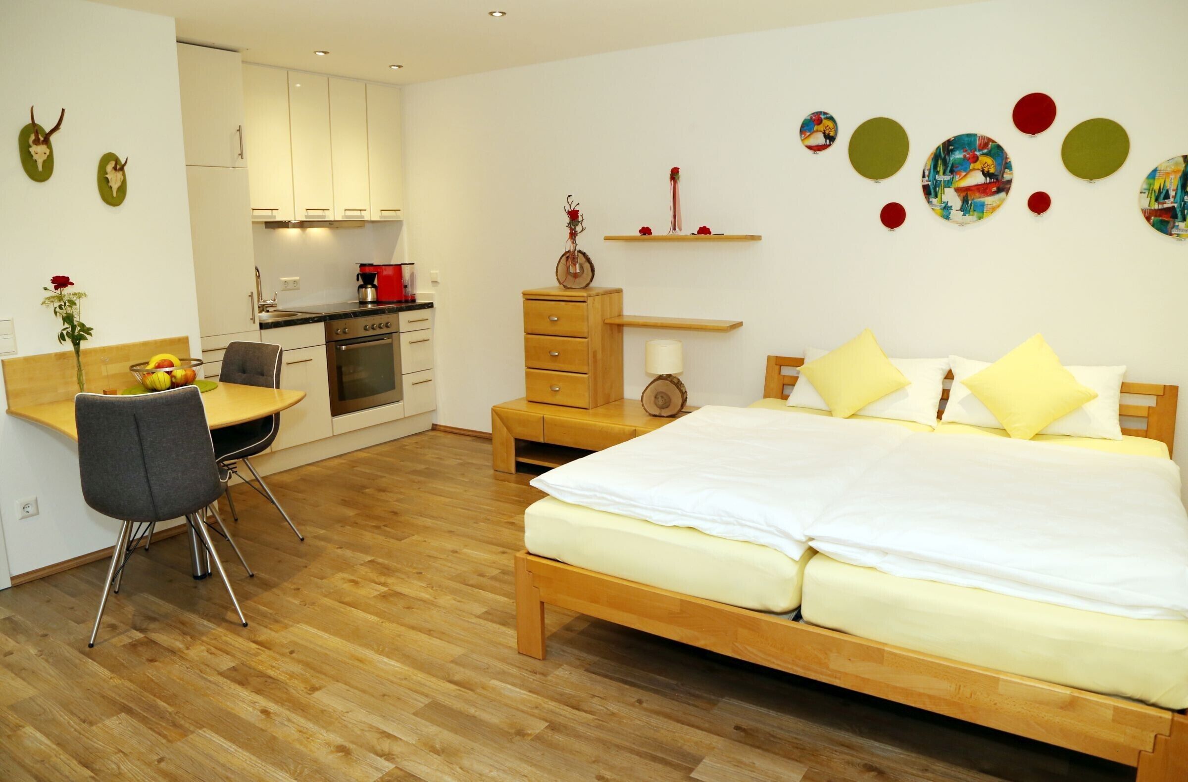 Wi-Fi de cortesia, roupa de cama