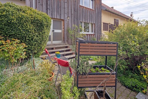 Ferienhaus "Bikerhäusle" mit Privatem Garten und WLAN