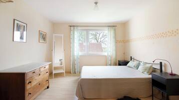 1 chambre, Wi-Fi gratuit, draps fournis