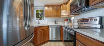 Heated Pool / East Near Sabino Canyon / 2 BR 2 BA
