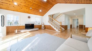 Basic Room, 5 Bedrooms (dagamstaydokchaepoolvilla) | 5 bedrooms, free WiFi - Daebudo Neru Dokchae Onsu Poolvill (Ansan)