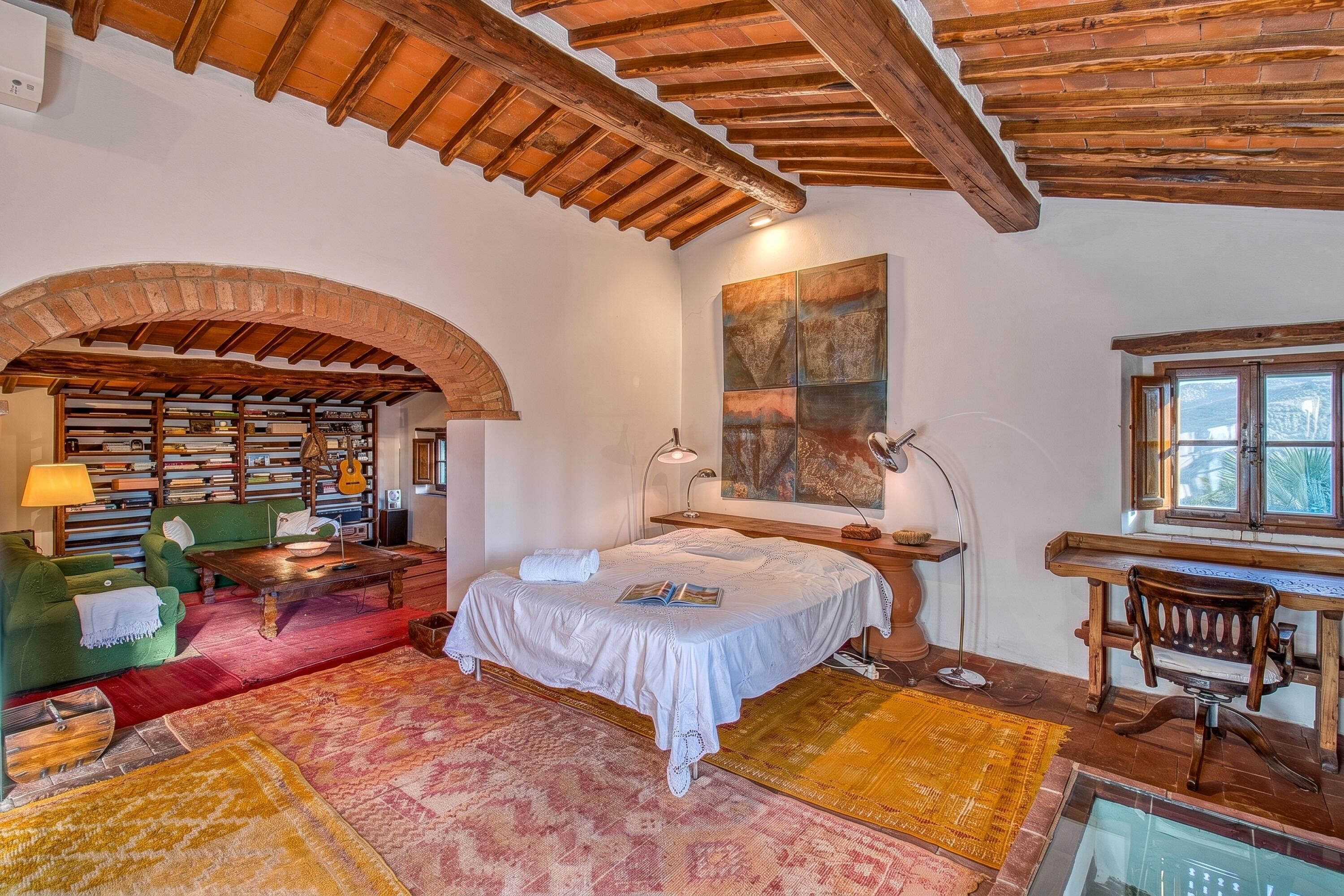 Family Villa, Multiple Bedrooms, 2 Bathrooms (Casale Al Sole Tra Le Vecchie Vigne 6) | 3 bedrooms, free WiFi, bed sheets