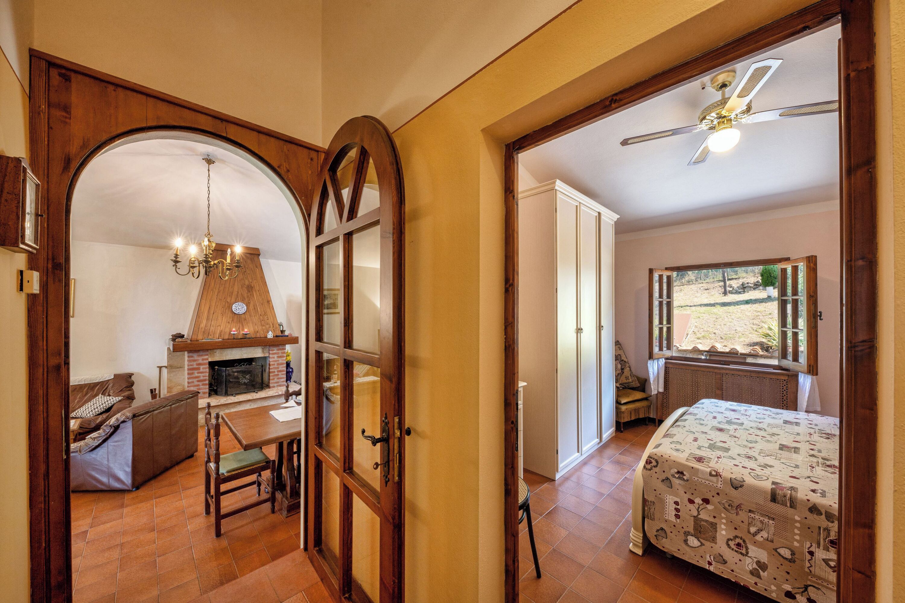 6 bedrooms, free WiFi, bed sheets