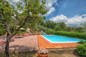 Seasonal outdoor pool - Home in Tusany With Private Pool&tennis (Loro Ciuffenna)