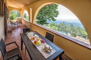 Standard Villa, Multiple Bedrooms (Tuscany Villas With Private) | Outdoor dining - Home in Tusany With Private Pool&tennis (Loro Ciuffenna)