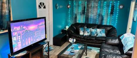 Smart-tv en een open haard