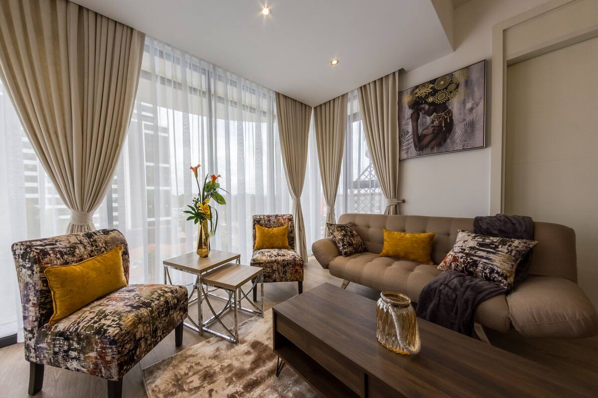Comfort Apartment | Living area | Smart TV