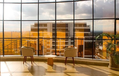 Lux Suites Nova APartments Westlands
