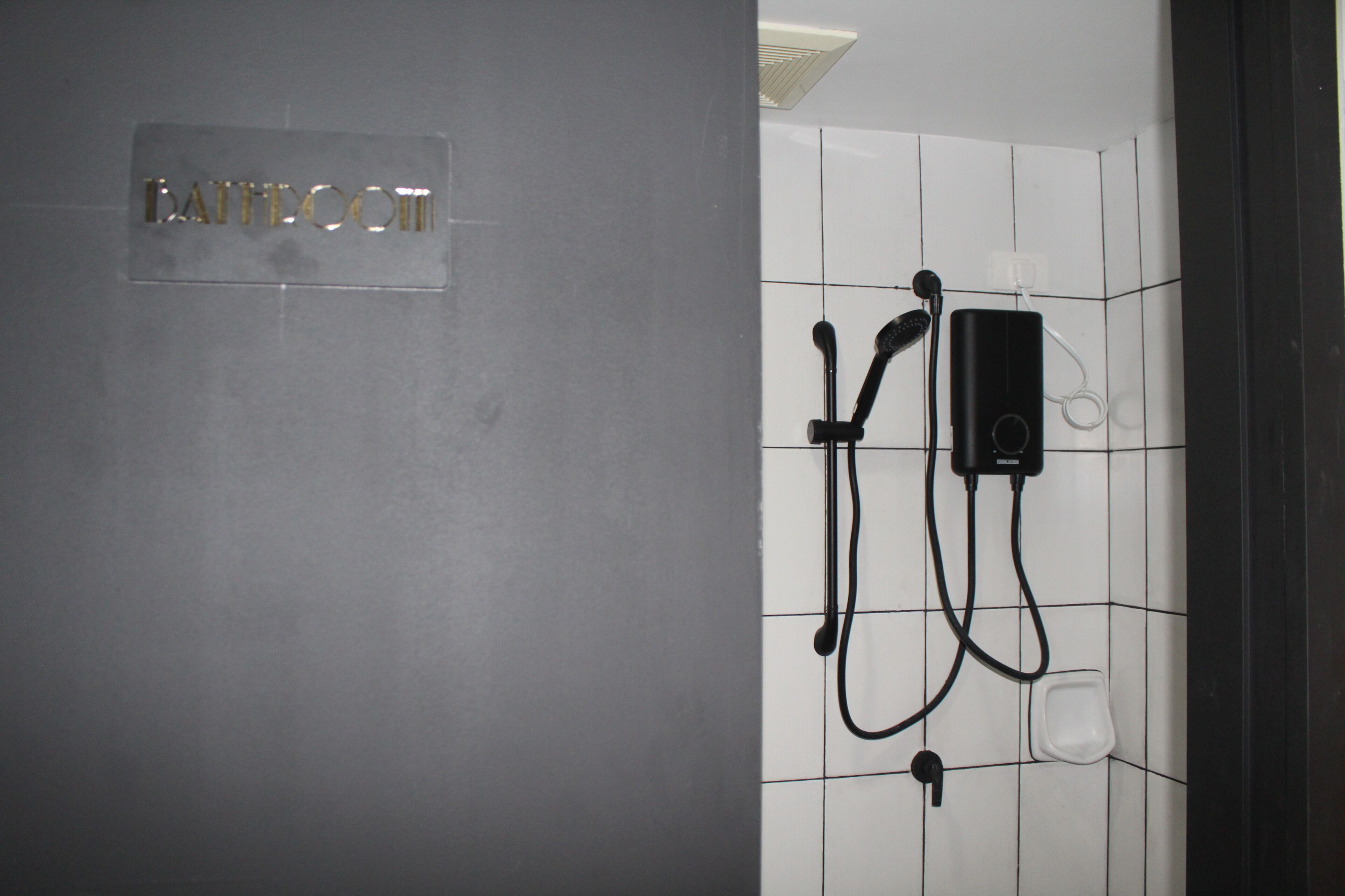 Photo - Mad Monkey Manila