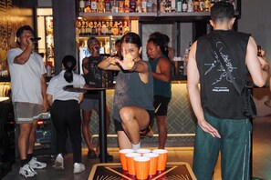 Bar (on property) - Mad Monkey Manila (Makati)