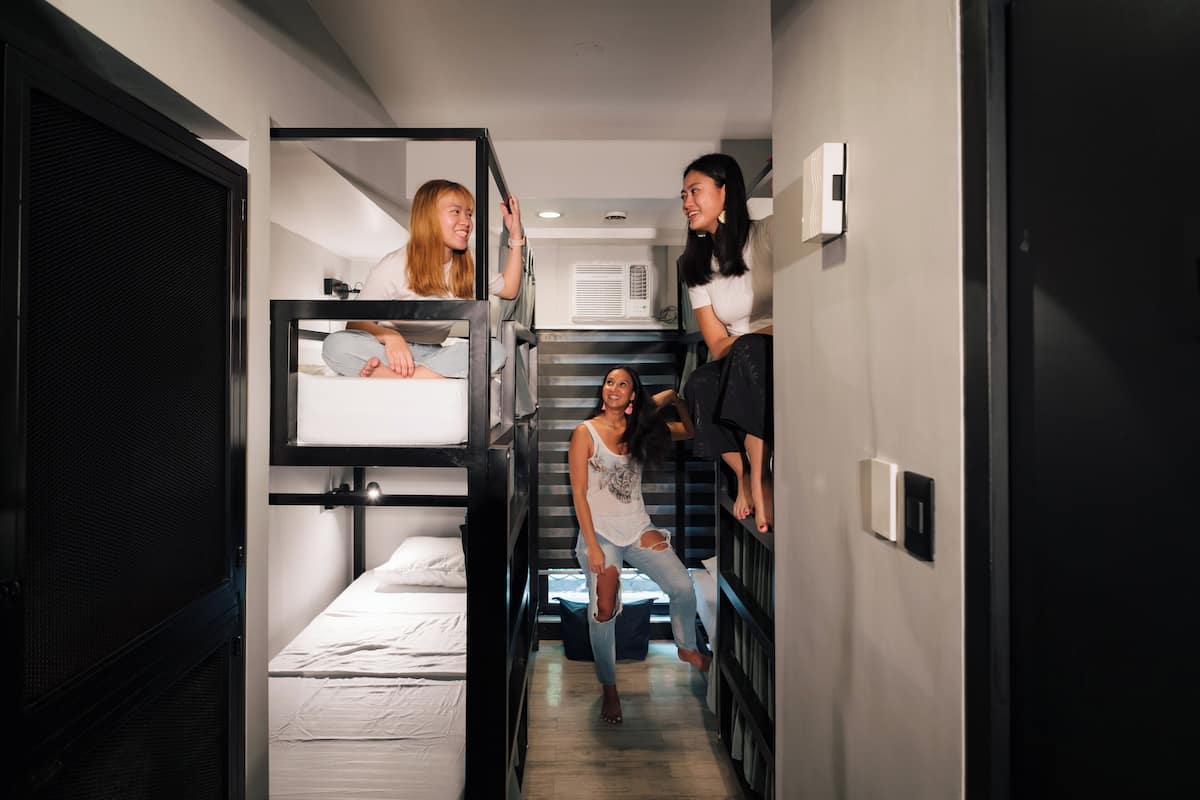 Standard Shared Dormitory, Women only | Bed sheets