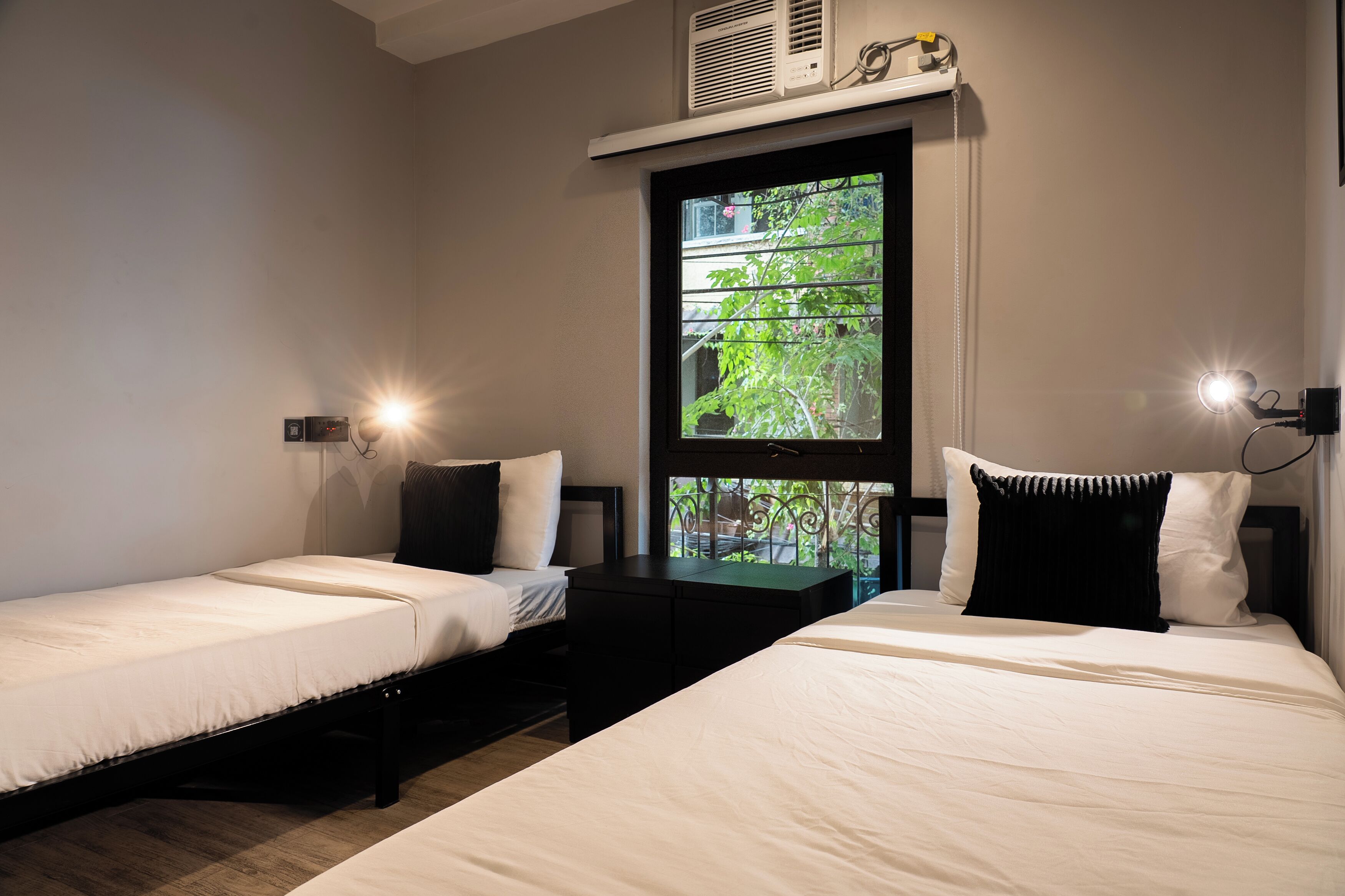 Photo - Mad Monkey Manila