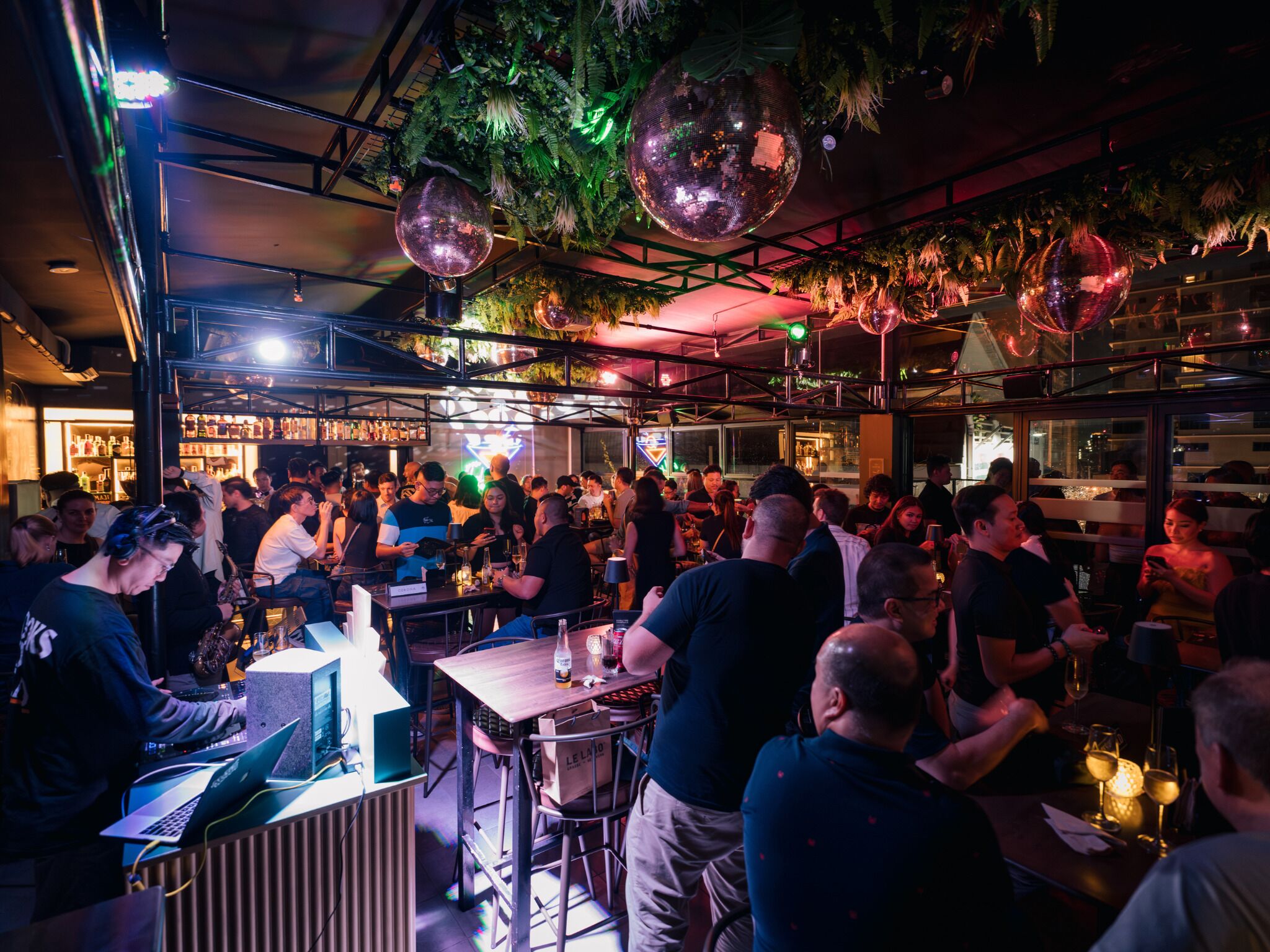 Photo - Mad Monkey Manila