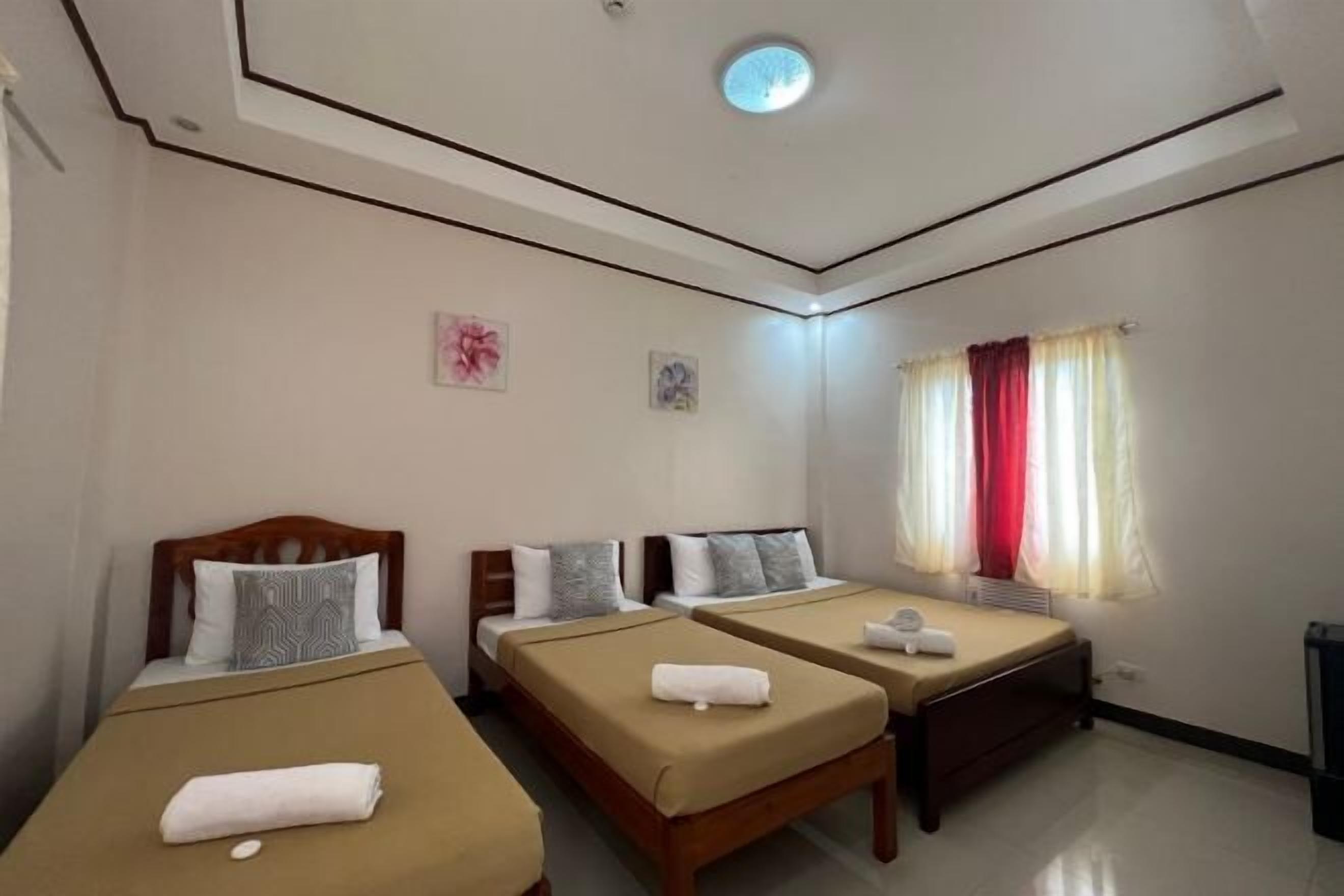 โต๊ะทำงาน, Wi-Fi ฟรี, ผ้าปูที่นอน