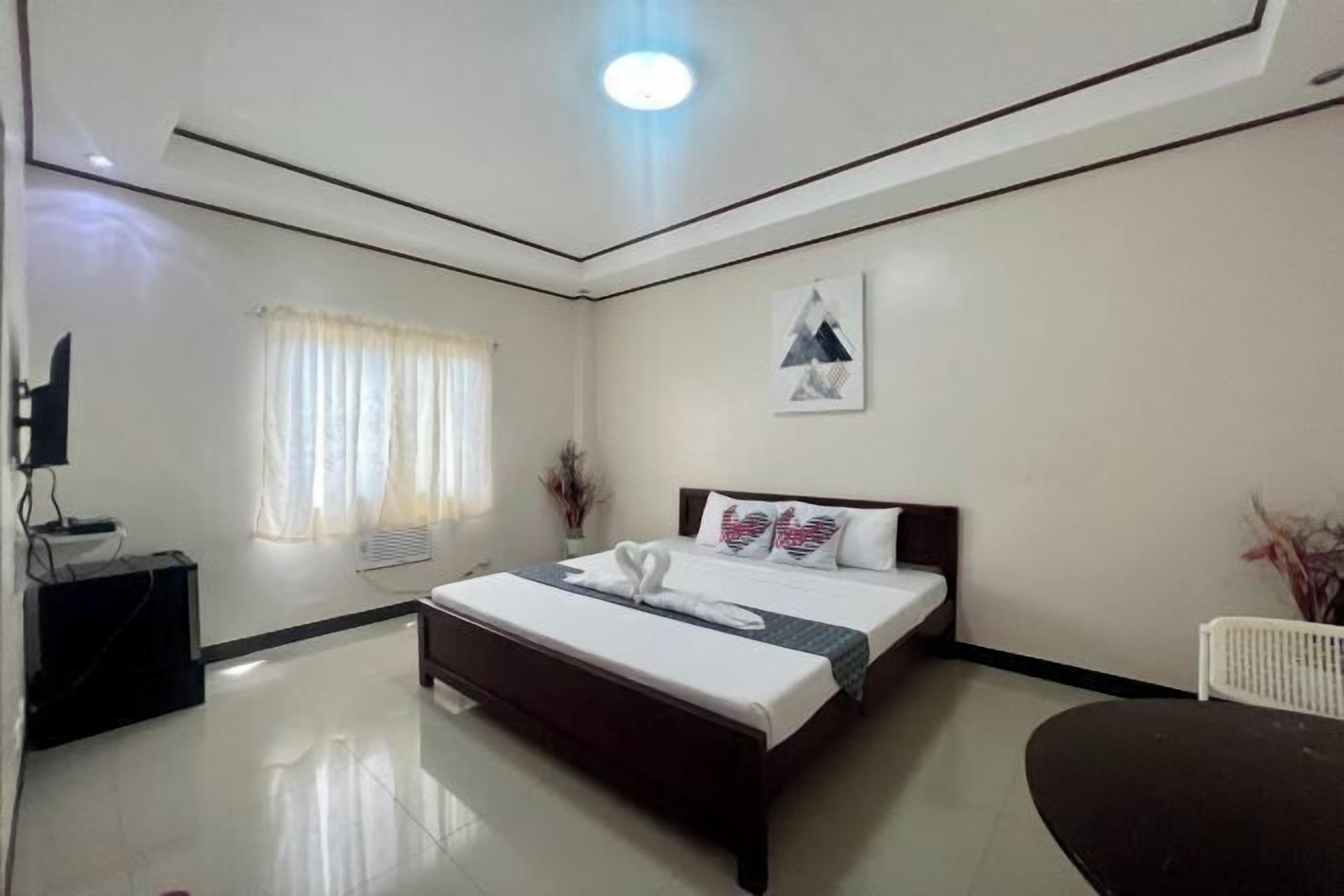 โต๊ะทำงาน, Wi-Fi ฟรี, ผ้าปูที่นอน