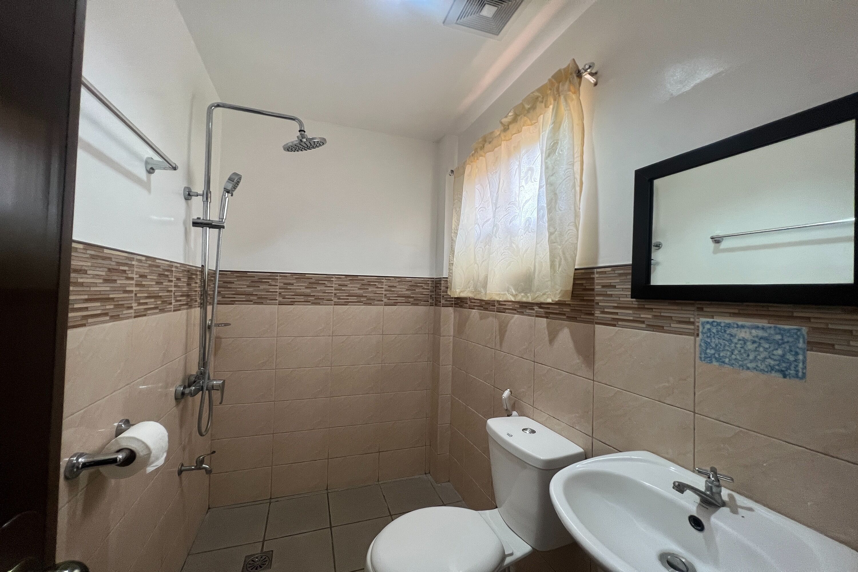 Photo - Dinah's Tourist Inn Puerto Princesa