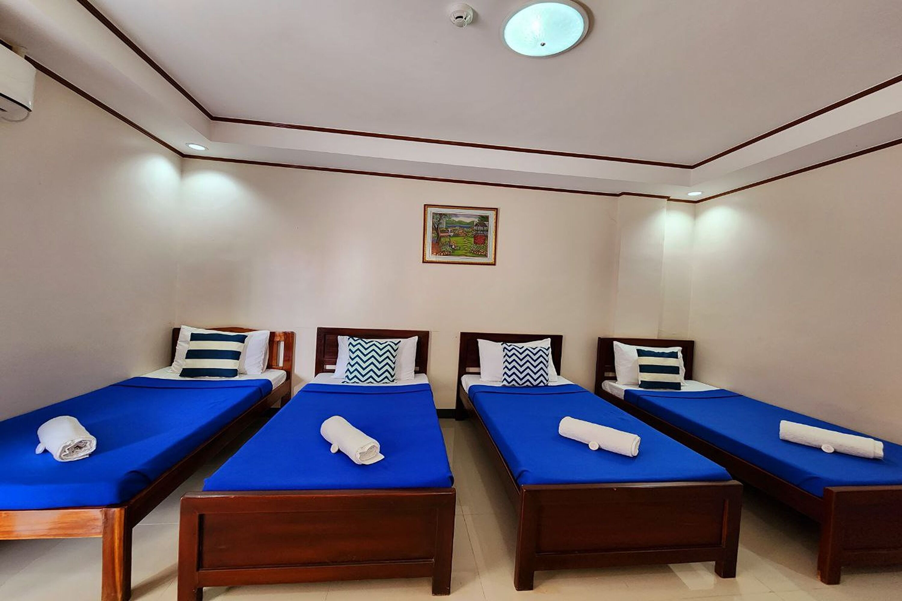 Photo - Dinah's Tourist Inn Puerto Princesa