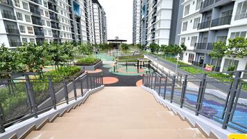 Enceinte de lâhĂ©bergement