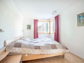 3 bedrooms, internet