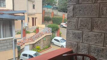 Elite Apartment | Balcony