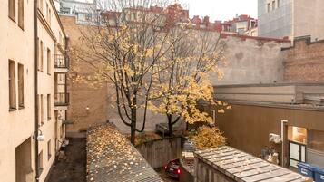 Comfort Apartment | Courtyard view