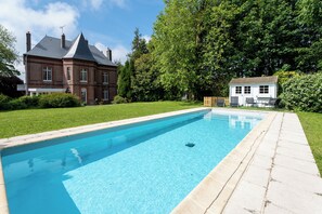 Seasonal outdoor pool, sun loungers