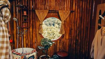 Romantic Studio Suite, Hill View | Terrace/patio