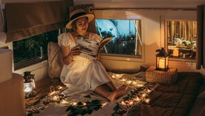 Romantic Studio Suite, Hill View | Desk, blackout drapes, WiFi (free), individually decorated - Phu Morinn Cafe & Camping (Mae Rim)