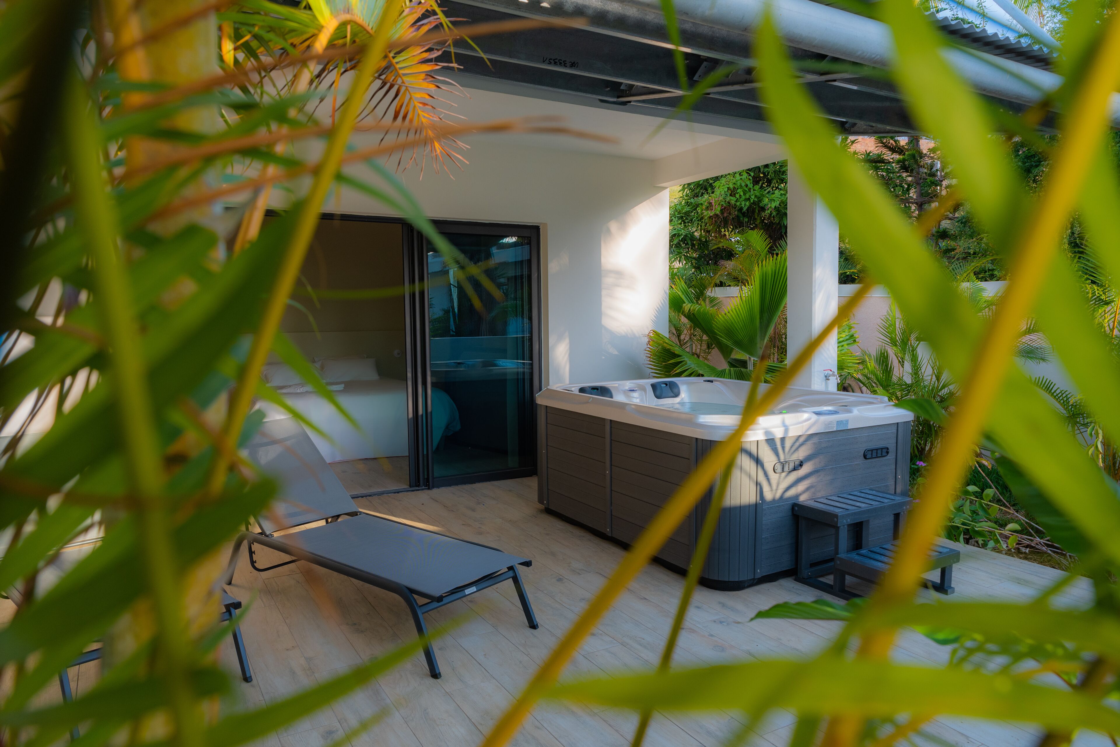 TROPICALE JACUZZI | テラス / パティオ