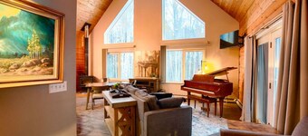 Corporate Cabin Aurora Refuge