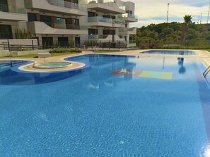 Outdoor pool, a heated pool