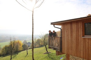 Tree House Confort, accessible aux personnes à mobilité réduite (Ahornhöhe)