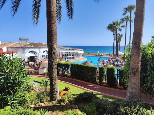 Doña Lola Resort. Calahonda