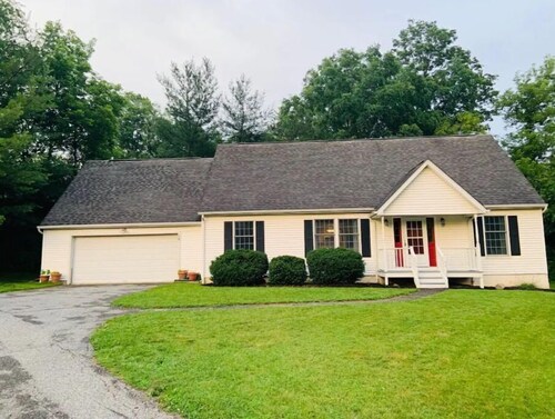 Cheerful 3 bedroom Kent getaway