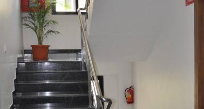 Treebo Raana Encore - Near Magarpatta