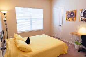 3 多间卧室、办公桌、熨斗/熨衣板、WiFi