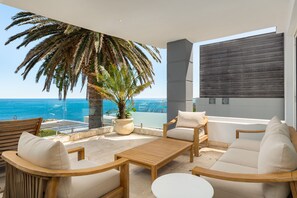Luxury-Apartment | Terrasse/Patio