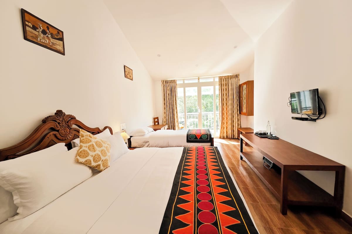 Premium Room | 1 bedroom, premium bedding, iron/ironing board, free WiFi