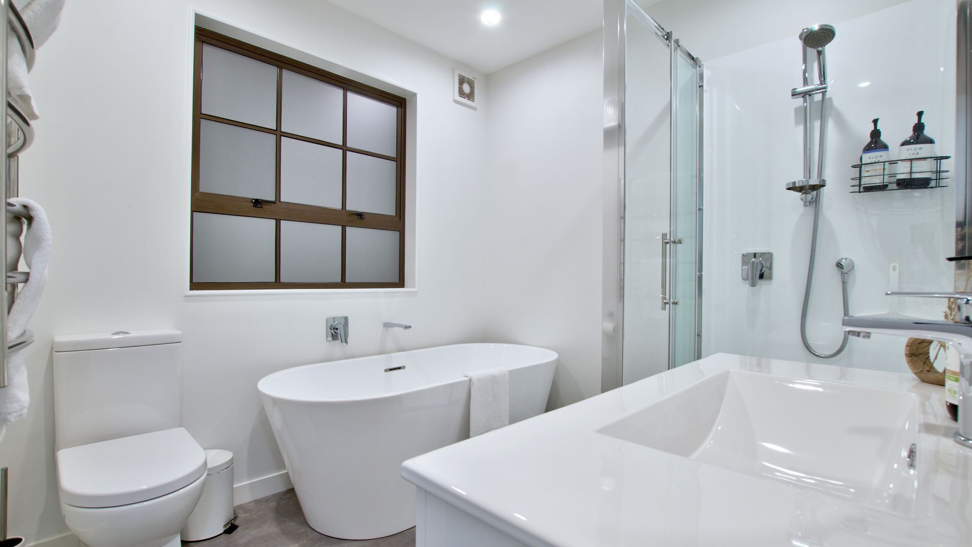 Downstairs bathroom - can act as an ensuite to master if desired as both are down own hallway