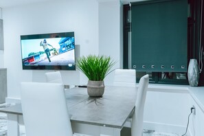 Apartment, 2 Queen-Betten | Innenbereich