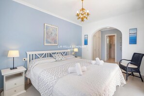 3 bedrooms, iron/ironing board, travel crib, free WiFi