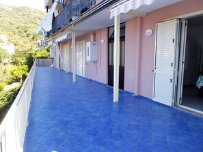 Terassi/patio