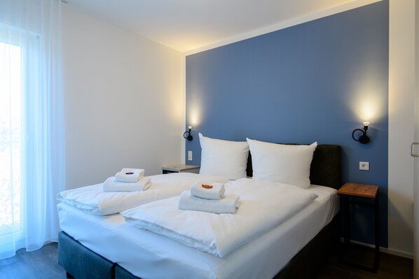 1 bedroom, in-room safe, iron/ironing board, travel crib