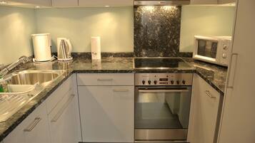 City Apartment | Private kitchen