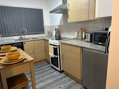 Delightful Delta-studio Apt,walk-2leeds City,wifi