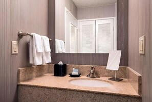 Haartrockner, Handtücher