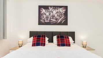 4 bedrooms, free WiFi